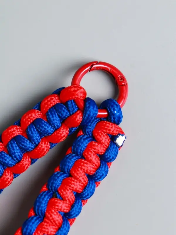 Брелок на карабине Брелок на карабине "Паракорд" шнур 0,5 см красно-синий 14,5х1,8х0,8 см