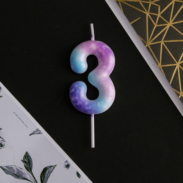 Свеча для торта, цифра «3», 5,5 х 8 см Свеча для торта, цифра «3», 5,5 х 8 см