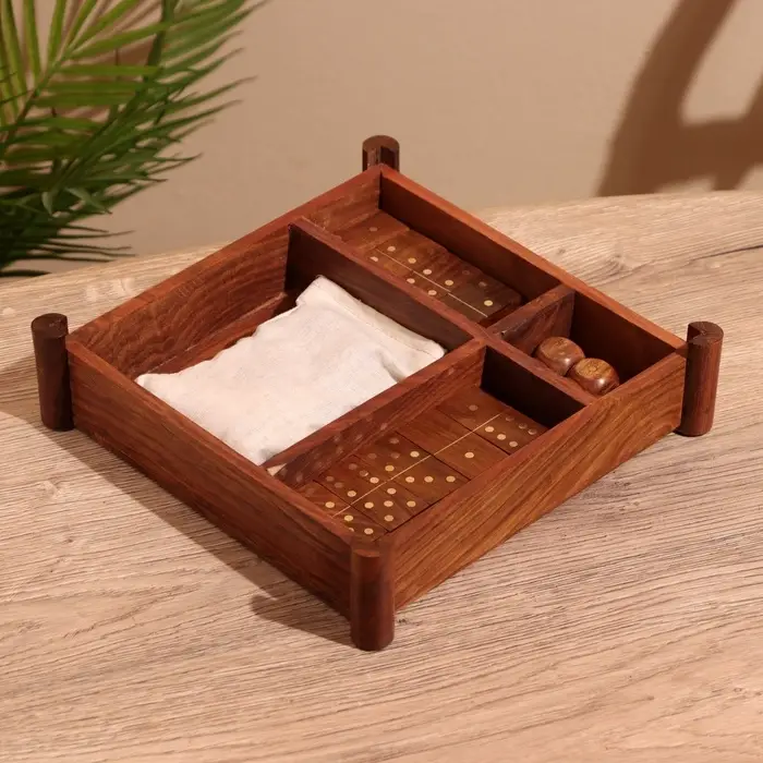 Игра настольная 3 в 1, шахматы, домино, кубики, доска 20&times;20 см, дерево шишам