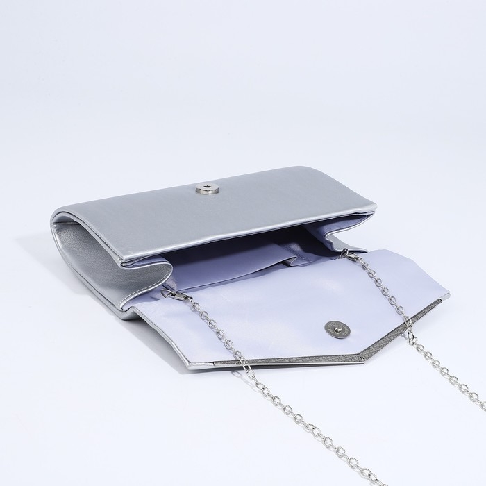 Сумка-клатч на магните, цвет серебряный Сумка-клатч на магните, цвет серебряный