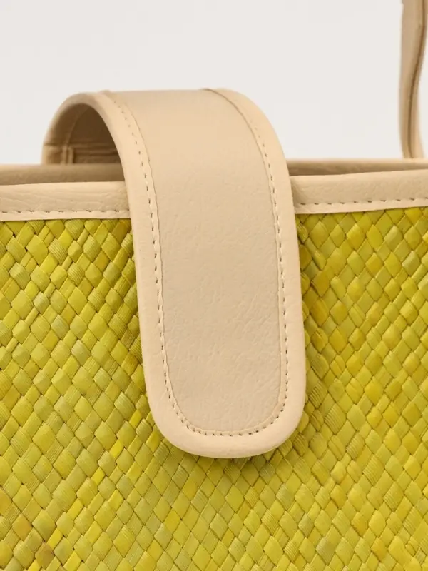 Сумка плетёная на застёжке из пандана, 41&times;16&times;50 см, жёлто-белая