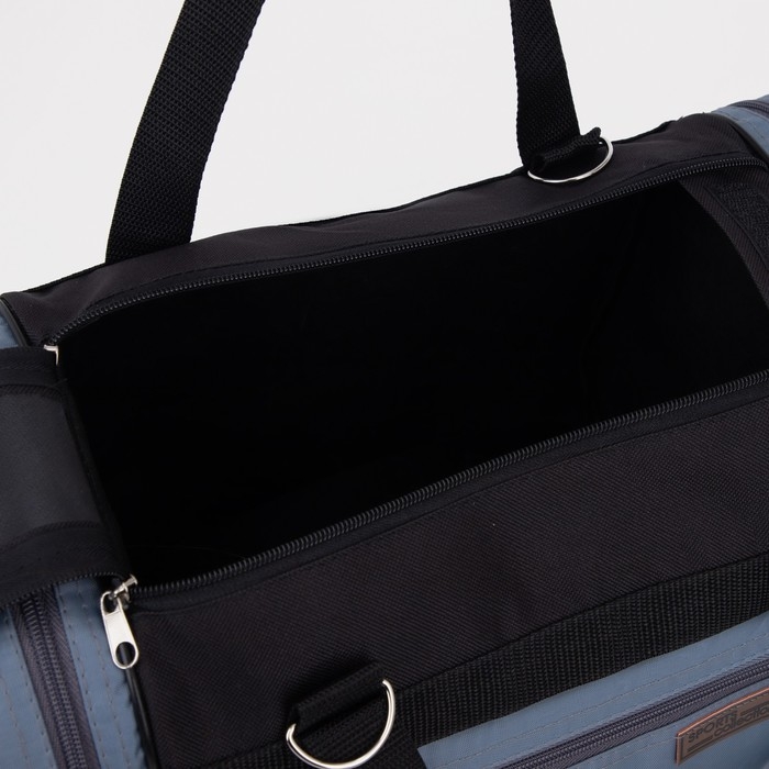 Сумка спортивная на молнии, 3 наружных кармана, маленький размер, цвет чёрный/серый Сумка спортивная на молнии, 3 наружных кармана, маленький размер, цвет чёрный/серый