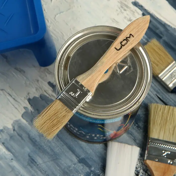 Кисть плоская ЛОМ, натуральная щетина, деревянная рукоятка, 3/4 Кисть плоская ЛОМ, натуральная щетина, деревянная рукоятка, 3/4", 20 мм