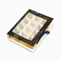Коробка под 12 конфет с ячейками &laquo;Космос&raquo; 18.5&times;13.5&times;3.5 см