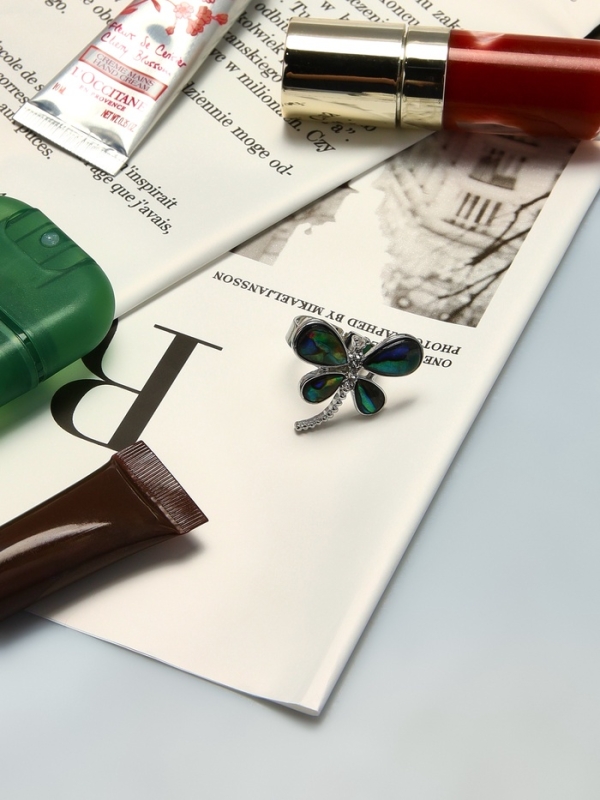 Кольцо безразмерное «Стрекоза», галиотис, зелёное в серебре