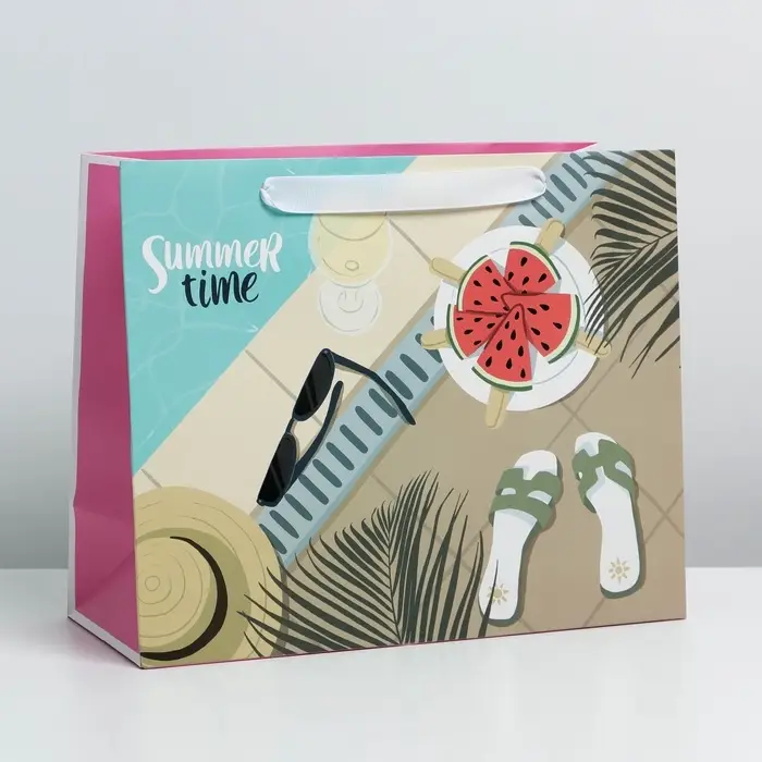 Пакет подарочный ламинированный с пластиковым окном, упаковка, «Летние истории», 32.5 х 26.5 х 13.5 см Пакет подарочный ламинированный с пластиковым окном, упаковка, «Летние истории», 32.5 х 26.5 х 13.5 см