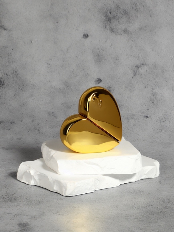 Флакон для парфюма «Сердце», стеклянный, с распылителем, 25 мл, цвет золотистый Флакон для парфюма «Сердце», стеклянный, с распылителем, 25 мл, цвет золотистый