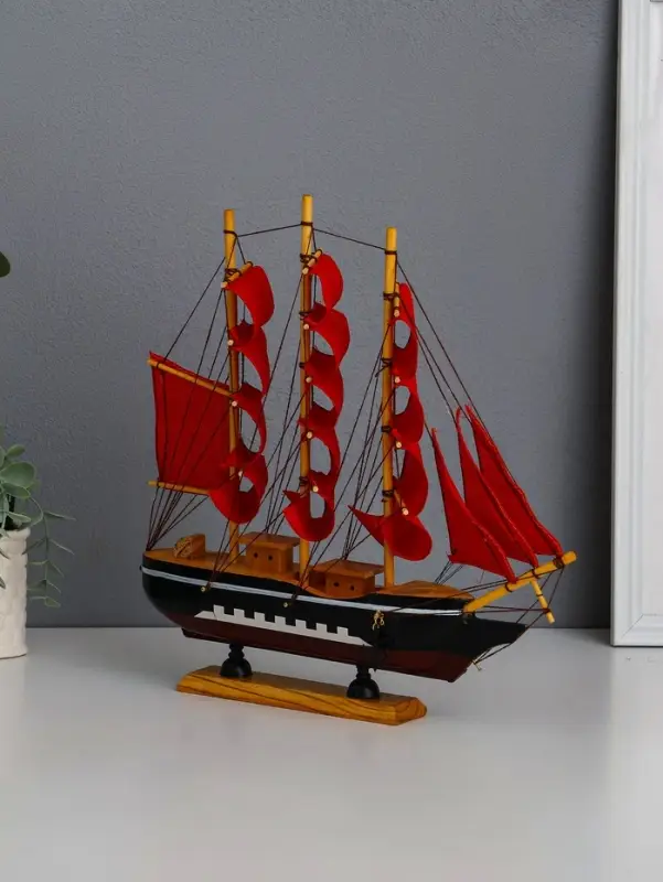 Сувенирная модель корабля &laquo;Флора&raquo;, борта чёрные с белой полосой, паруса алые, 32&times;6.5&times;31 см
