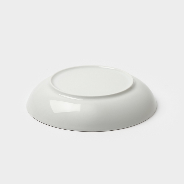 Набор фарфоровой посуды «Классический», 24 предмета: тарелка плоская d=17,5 см, d=20 см, тарелка глубокая 600 мл, d=20 см, кружка 300 мл