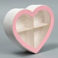 Коробка подарочная, кондитерская упаковка &laquo;Сердце&raquo;, розовая 18&times;16.5&times;5 см