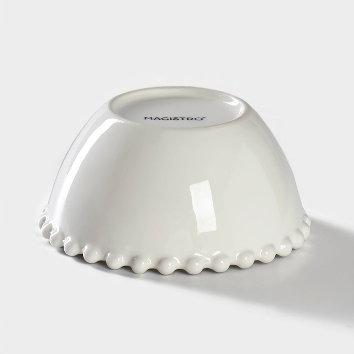 Миска фарфоровая Magistro «Лакомка», 200 мл, d=11 см, цвет белый Миска фарфоровая Magistro «Лакомка», 200 мл, d=11 см, цвет белый