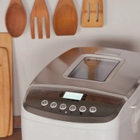 Хлебопечь HYBM-M0815 850Вт белый