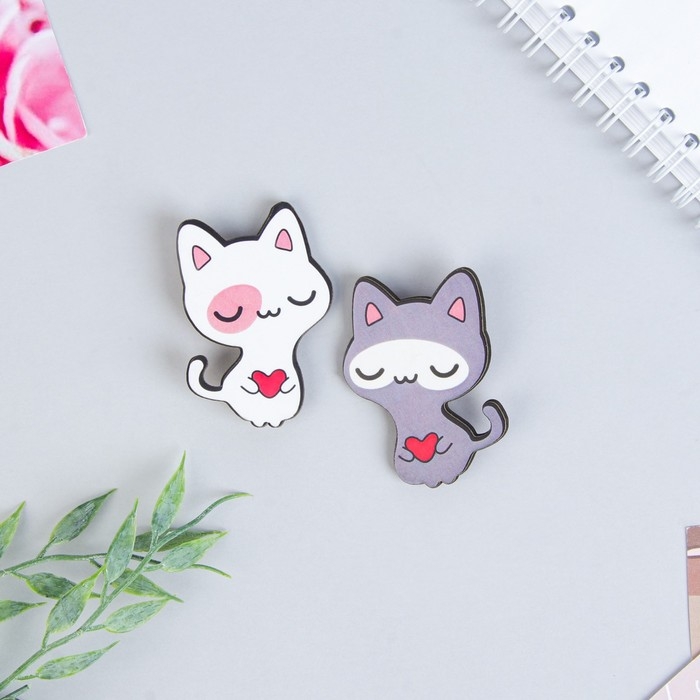 Значки деревянные, неразлучники «Моей половинке», 2 шт., 8 х 12 см. Значки деревянные, неразлучники «Моей половинке», 2 шт., 8 х 12 см.