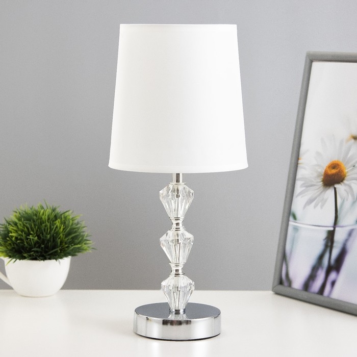 Настольная лампа Настольная лампа "Ванесса" Е14 40Вт хром 22,5х22,5х28 см RISALUX