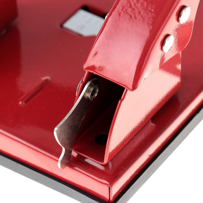 Дырокол на 30 листов, большой, металлический, с металлической линейкой Дырокол на 30 листов, большой, металлический, с металлической линейкой