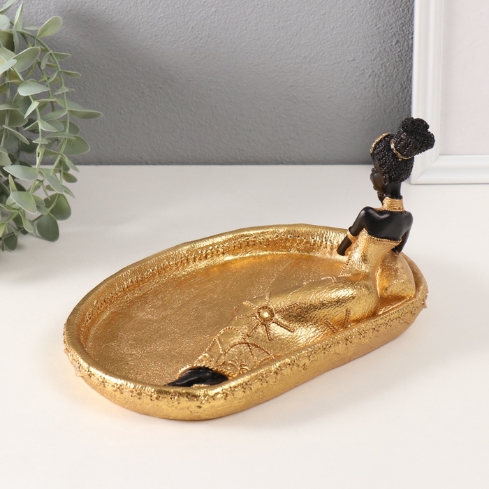 Сувенир полистоун подставка Сувенир полистоун подставка "Африканка Зэмба в золотом платье с вазой" 17х25х14,5 см