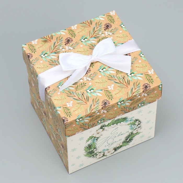Коробка подарочная новогодняя складная «Новогодний венок», 15 х 15 х 15 см, Новый год
