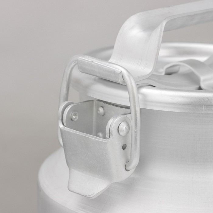 Бидон алюминиевый, 10 л, с крышкой Бидон алюминиевый, 10 л, с крышкой