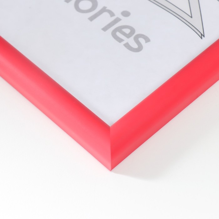 Фоторамка пластик 21х30 см красная (105) Фоторамка пластик 21х30 см красная (105)