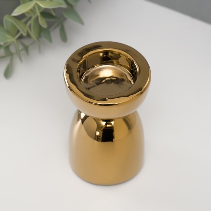 Подсвечник керамика на 1 свечу Подсвечник керамика на 1 свечу "Иллюзорность" d=4 см золото 6,5х6,5х10 см