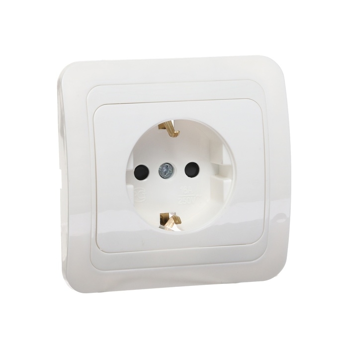 Розетка одноместная со шторкой Luazon Lighting  Розетка одноместная со шторкой Luazon Lighting "Орион", 16 А, скрытая, с з/к, белая