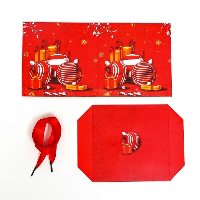 Новый год. Коробка подарочная новогодняя складная Новый год. Коробка подарочная новогодняя складная "Игрушки" 15х15х15 см.