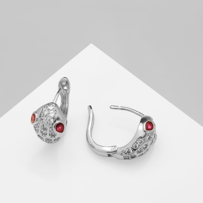 Серьги со стразами «Змея» укус, цвет белый в серебре Серьги со стразами «Змея» укус, цвет белый в серебре