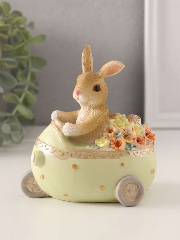 Сувенир полистоун  Сувенир полистоун "Зайчик на трёхколёсной машинке с цветами" 10х6,5х11,5 см