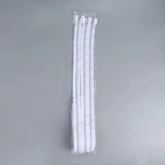 Молния «Спираль», №5, разъёмная, замок автомат, 80 см, белая, сиреневая Молния «Спираль», №5, разъёмная, замок автомат, 80 см, белая, сиреневая