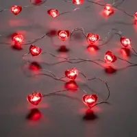 Гирлянда &laquo;Нить&raquo; 2 м, роса с насадками &laquo;Сердце&raquo;, IP20, серебристая нить, 20 LED, свечение красное, 2 режима, ААх2