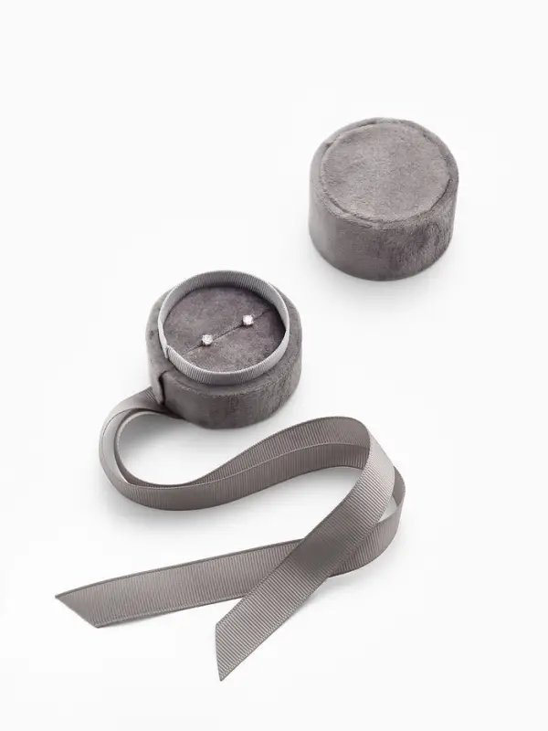 Футляр под серьги, кольцо &laquo;Сюрприз&raquo;, корейский бархат, 5.8&times;5.3 см, серый