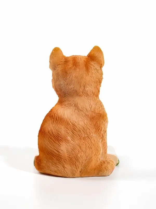 Фигурка &laquo;Котёнок листает книгу&raquo;, 10&times;7.2&times;10.5 см