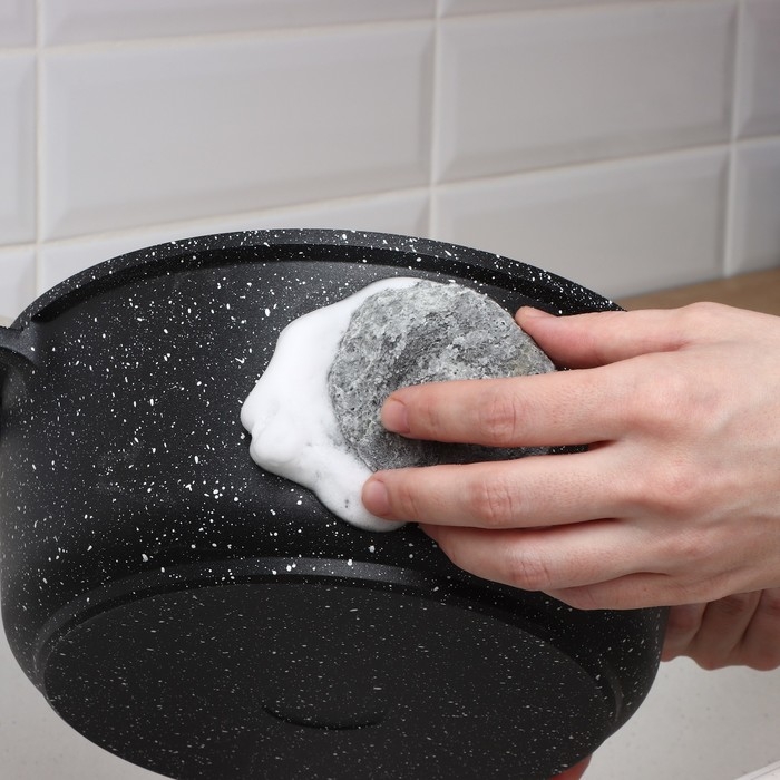 Губки для посуды Доляна, 10 шт, с мылом, ультратонкое металлическое волокно, овальные Губки для посуды Доляна, 10 шт, с мылом, ультратонкое металлическое волокно, овальные