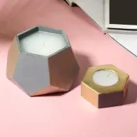 Свеча в подсвечнике &laquo;Серый и золотой&raquo;