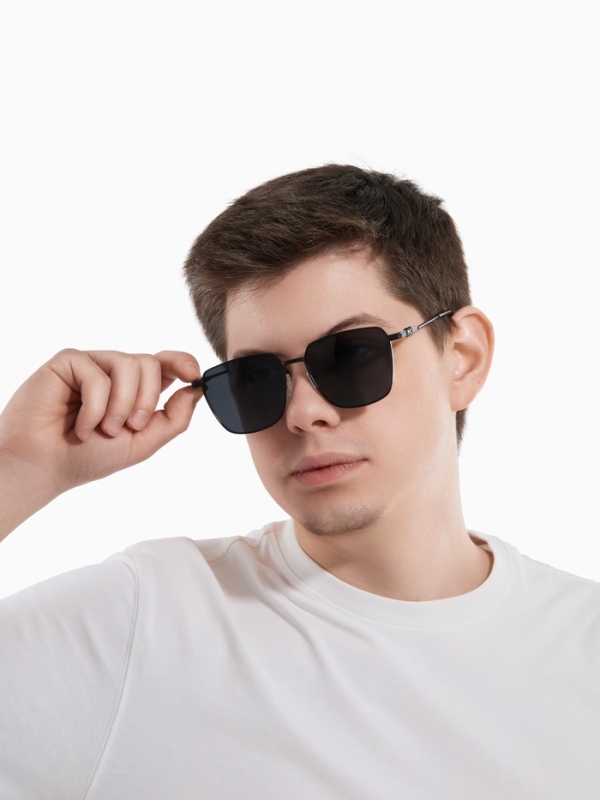 Очки солнцезащитные поляризационные, дужка 14.3 см, ширина 13 см, линза 5 х 5.7 см Очки солнцезащитные поляризационные, дужка 14.3 см, ширина 13 см, линза 5 х 5.7 см