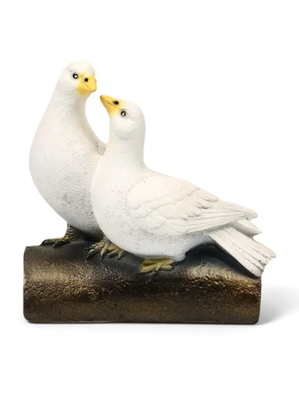 Садовая фигура из полистоуна &laquo;Голуби Пара на трубе&raquo;, 25&times;14&times;22 см