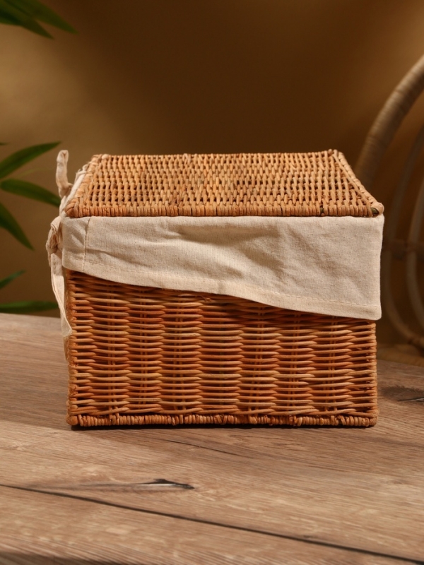 Корзинка прямоугольная с крышкой и тканевым подкладом, 33х22х15 см, ротанг