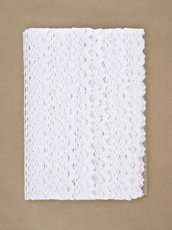 Кружево вязаное, 25 мм, 15&plusmn;1 м, белое