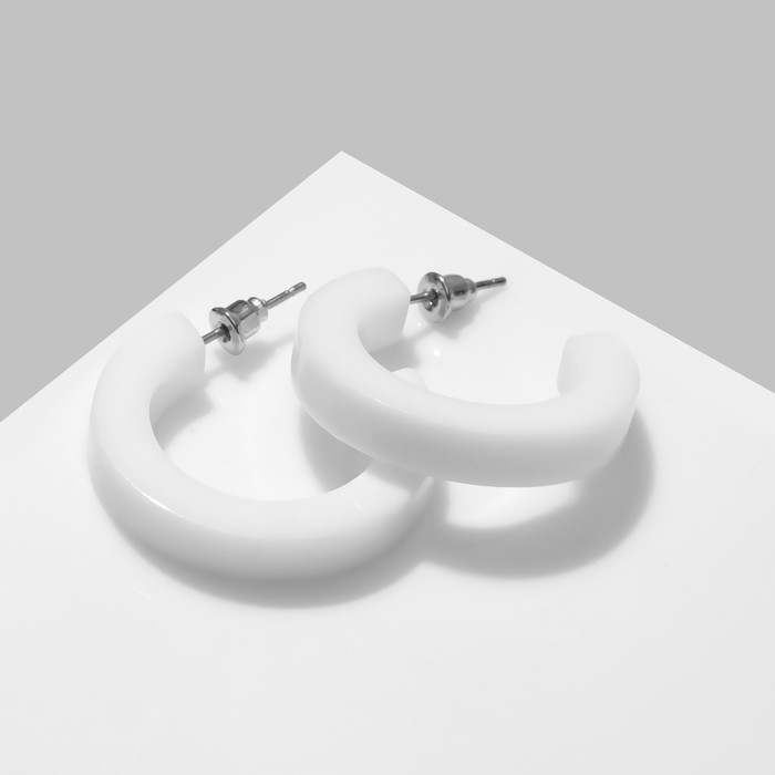 Серьги-кольца «Дуга» цвет белый, d=3 см Серьги-кольца «Дуга» цвет белый, d=3 см