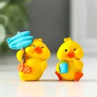 Сувенир полистоун "Цыплята и хобби" набор 4 шт 2,9х3,6 см Сувенир полистоун "Цыплята и хобби" набор 4 шт 2,9х3,6 см