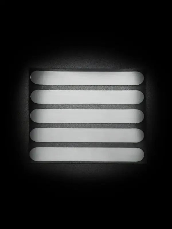 Светоотражающая термонаклейка &laquo;Полосы&raquo;, 12&times;1.5 см, 5 шт. на листе, серая