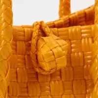 Сумка плетёная пластиковая, 23&times;11&times;30 см, жёлтая