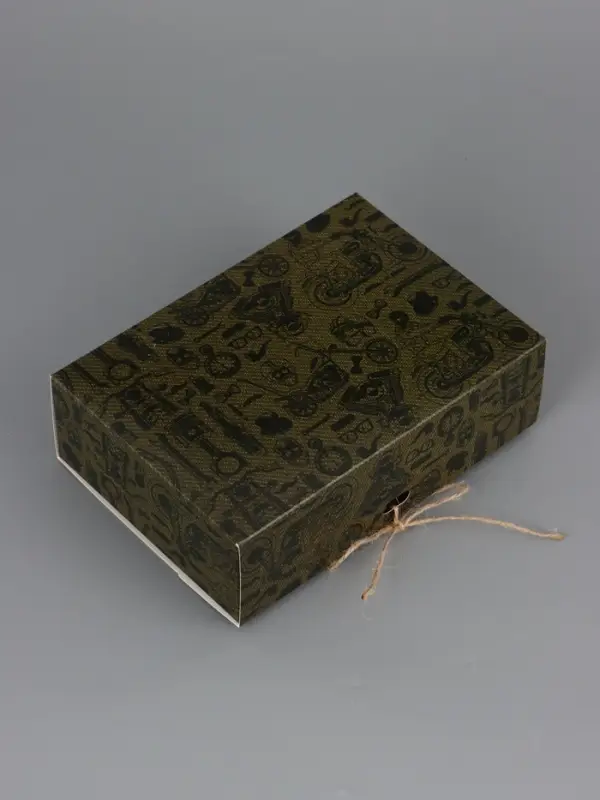 Подарочная коробка сборная с окном «Мужская», 16.5×11, 5×5 см