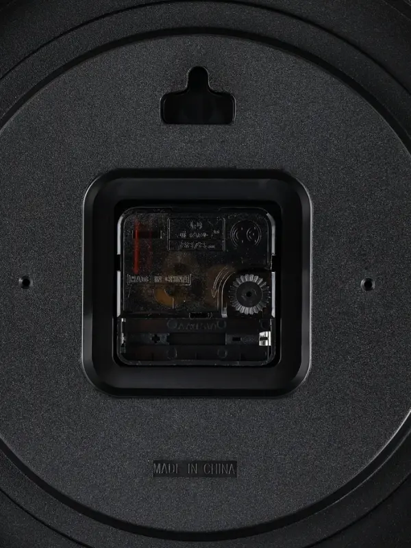 Часы настенные интерьерные &laquo;Классика&raquo;, бесшумные, плавный ход, светящиеся, d=25 см, от батарейки 1&times;АА