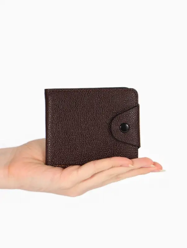 Портмоне мужское на кнопке, коричневое