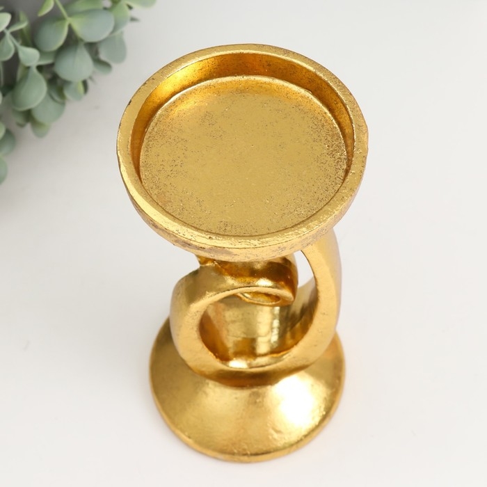 Подсвеник полистоун на 1 свечу  Подсвеник полистоун на 1 свечу "Петля" золото 10,5х10,5х20,5 см