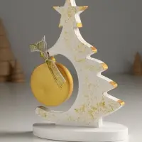 Фигура "Ёлочка с шаром" 20х7,5х14,5 см, белый с золотом