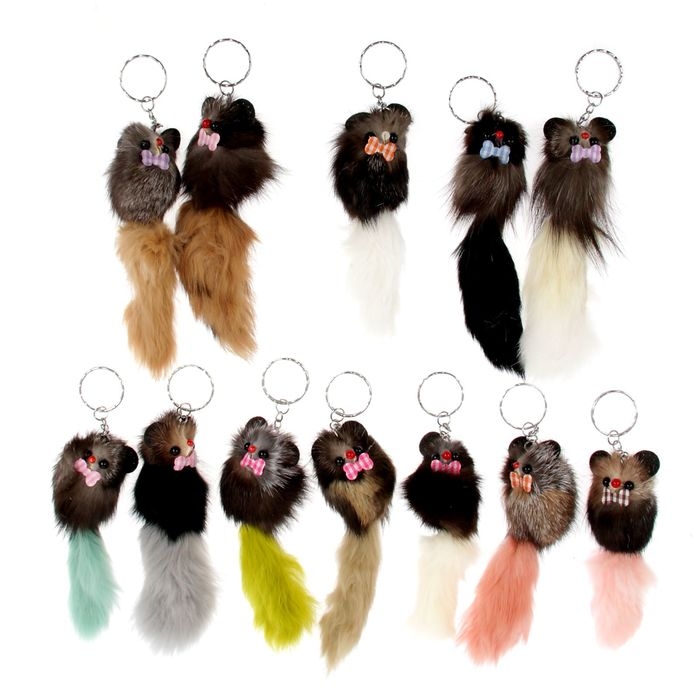 Пушистик на кольце Пушистик на кольце "Милашка" 4,5 х 4,5 х 12,5 см, цвета МИКС