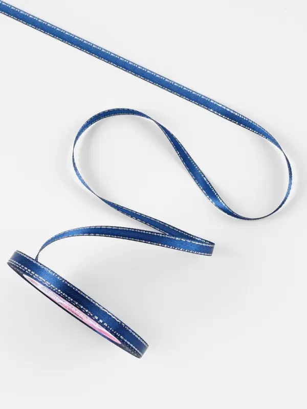 Лента атласная, с серебряным люрексом, 6 мм, 23±1 м, синяя №038 Лента атласная, с серебряным люрексом, 6 мм, 23±1 м, синяя №038