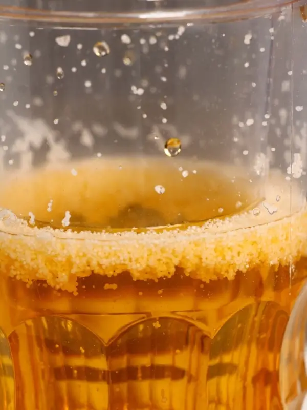 Подарочный набор «Будь»: гель для душа пиво и кружка с имитацией, 500 мл, Чистое счастье